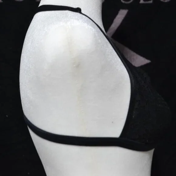 VICTORIA'S SECRET Very Sexy Bra Bralette - Picture 2 of 3